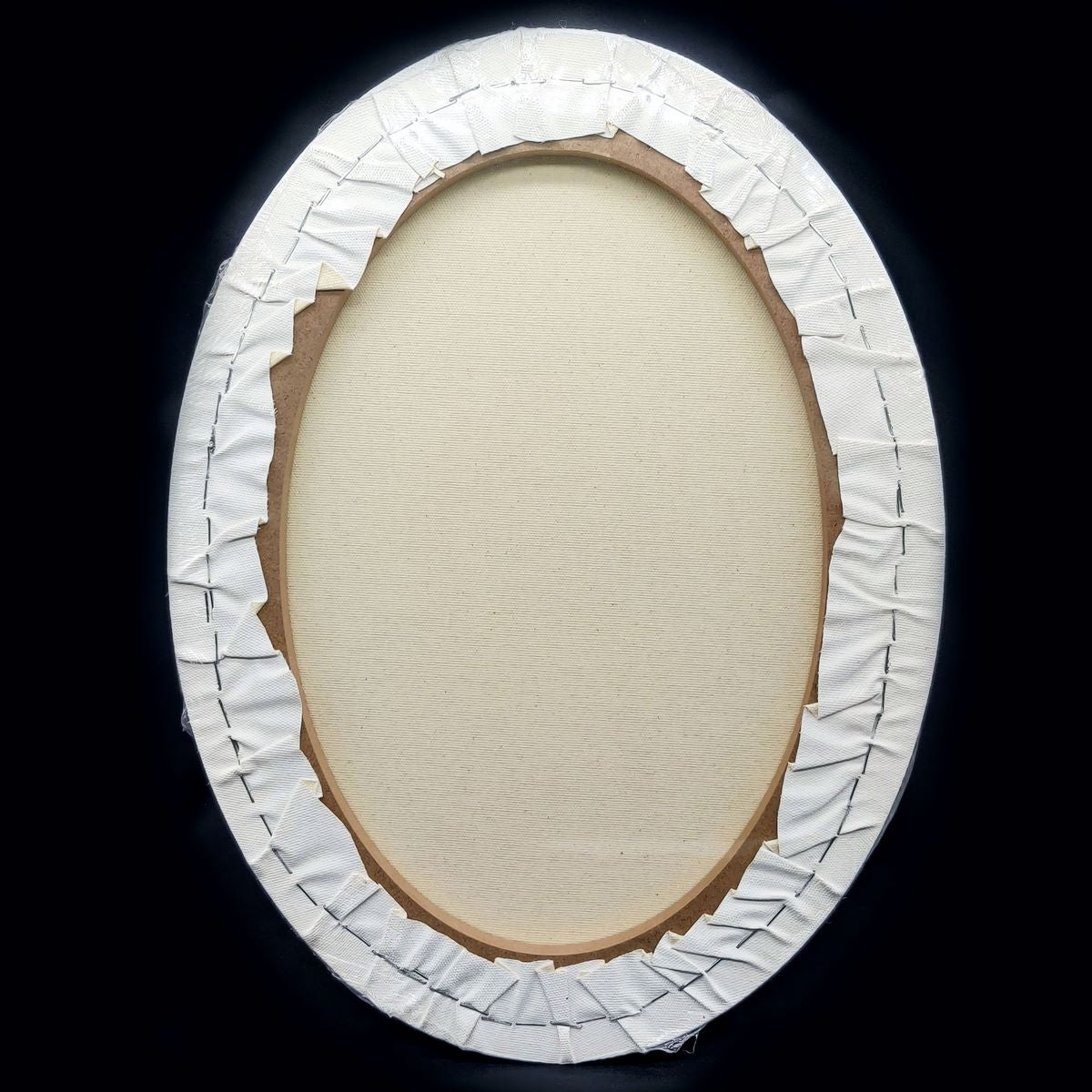 Gift To Love | Canvas Board Stretched Frame Oval | Size : 12 X 16 Inch | Code : CBOL1216