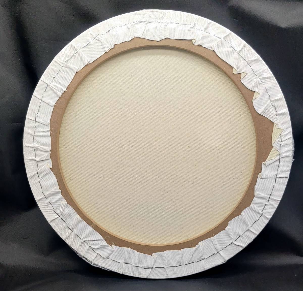 Gift To Love | Canvas Board Stretched Frame Round | Size : 14 Inch | Code : CBRD14