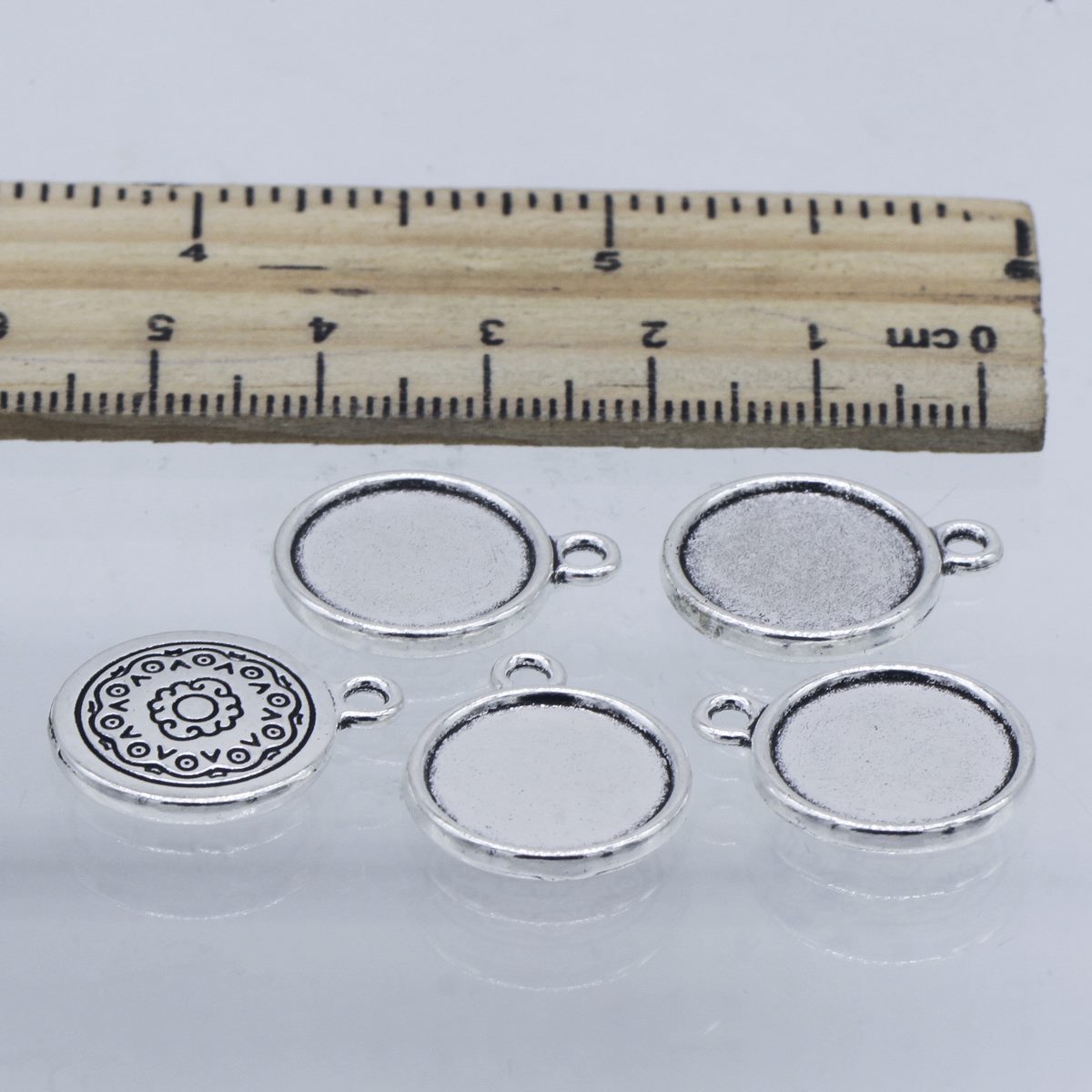 Gift To Love | Metal Craft Fitting Round | Pcs : 5 Pcs | Code : MC-471