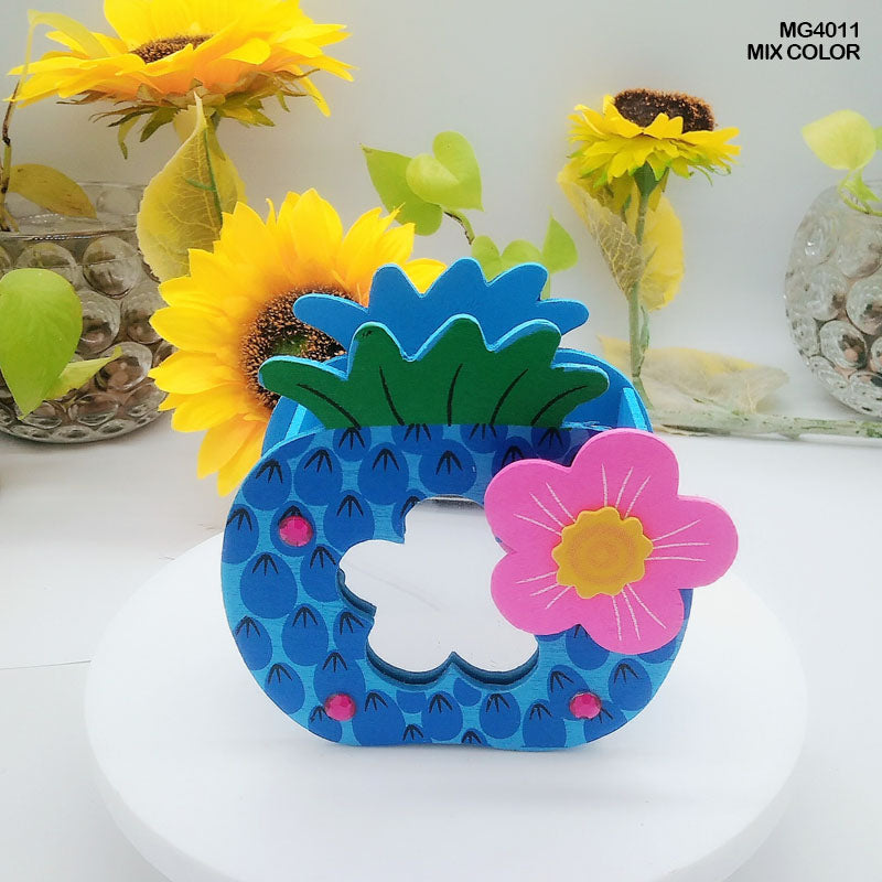 Gift To Love | Wooden Clip With Pen Holder | Code : MG4011