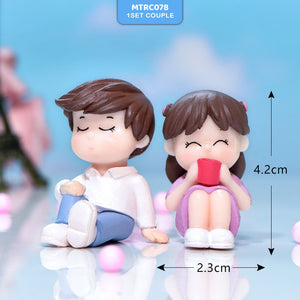 Gift To Love | Miniature Model Couple | Pcs : Set Of 1 | Code : MTRC078