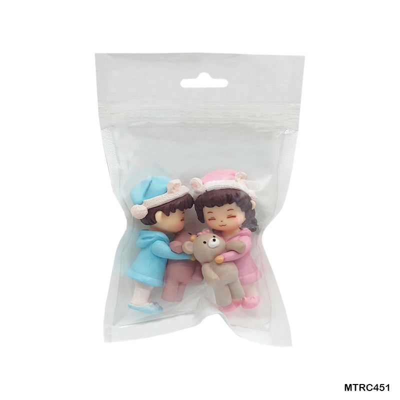 Gift To Love | Miniature Model Couple | Pcs : Set Of 1 | Code : MTRC451