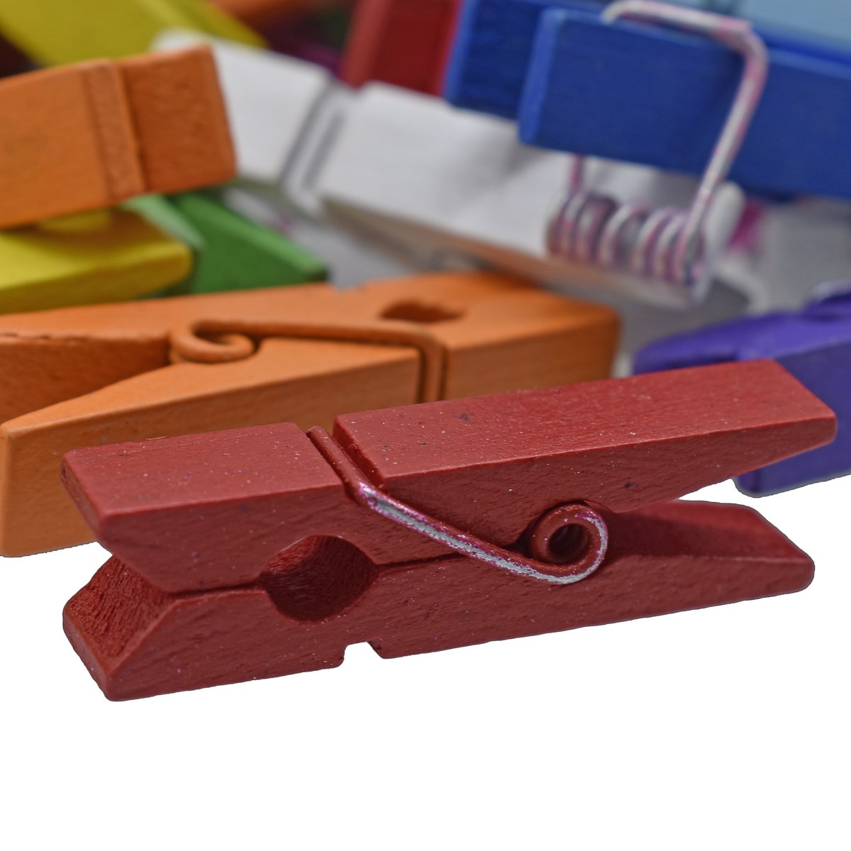 Gift To Love | Wooden Clip | Color : Colour | Size : 35 Mm | Pcs : 100 Pcs | Code : 100P35MMC