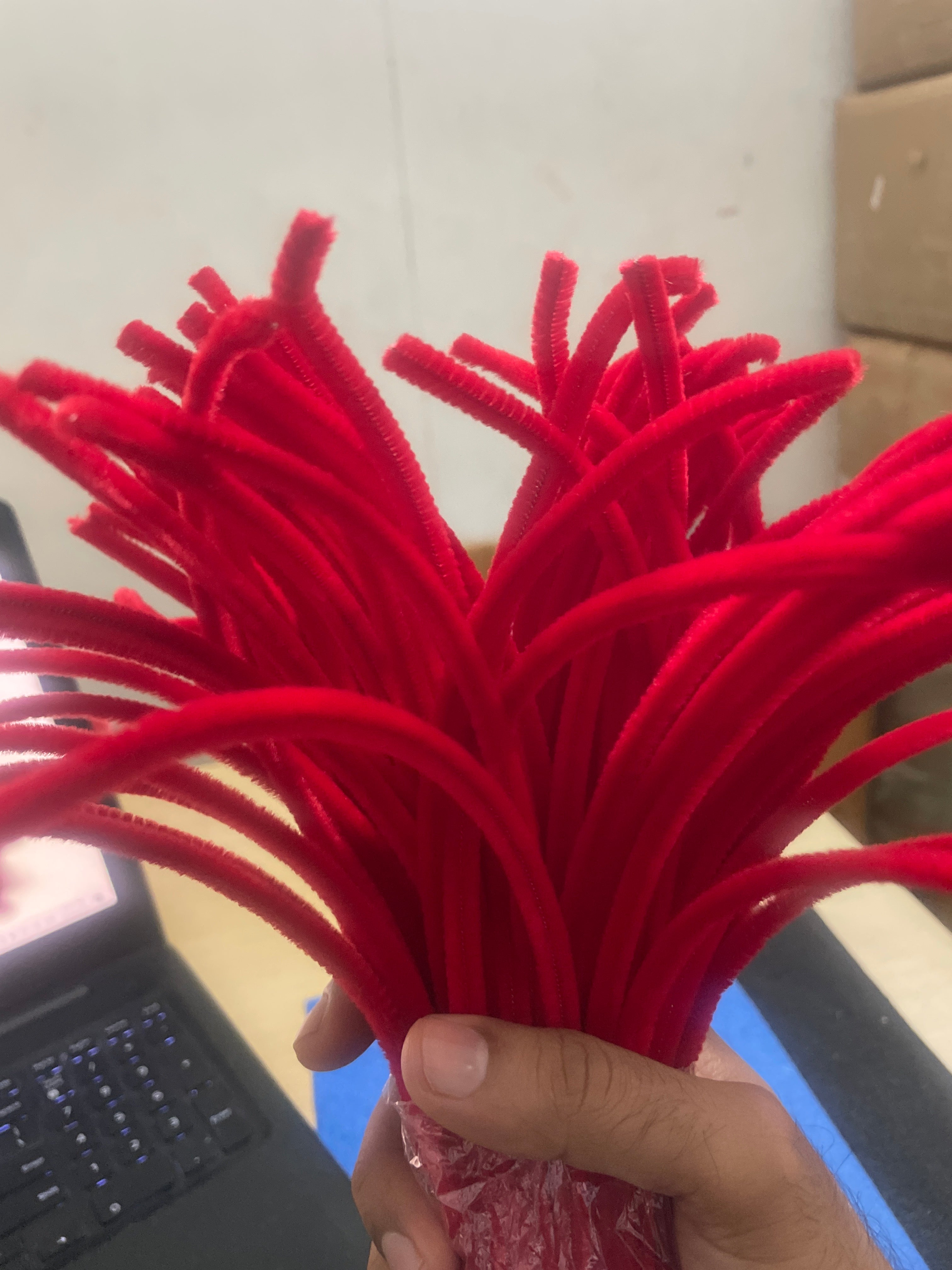 Pipe Cleaner Plain 100 Pcs in 1 Pkt (Tomato Red)
