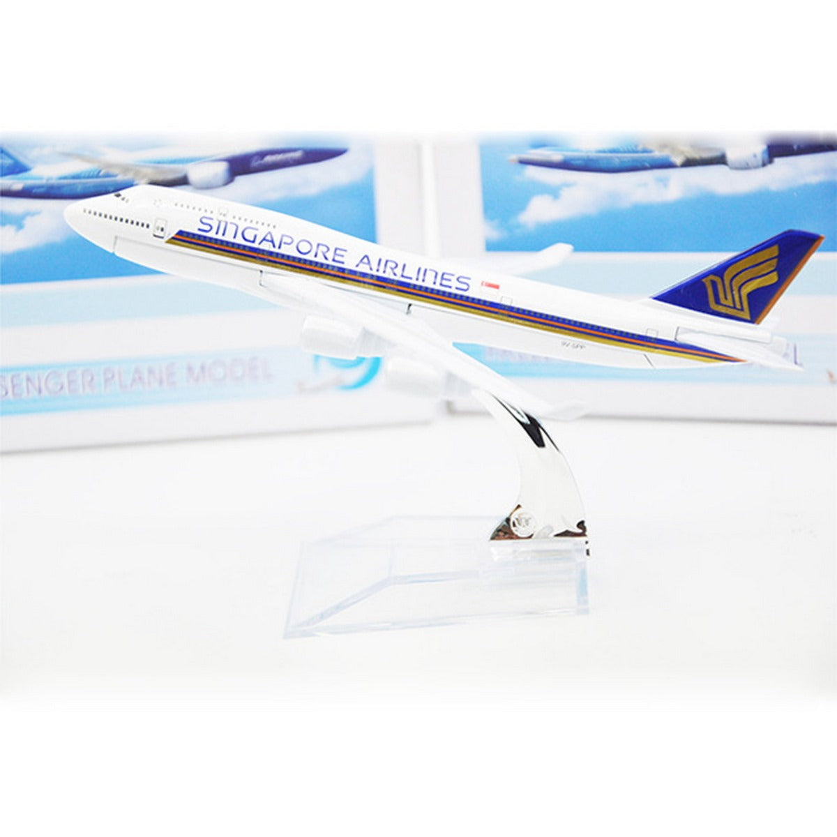 Gift To Love | Aircraft Model Small Singapore Airlines | Code : AMSSINGAP
