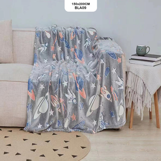 Gift To Love | Super Soft Night Glow In The Dark Blanket | Size : 150 Cm X 200 Cm | Code : BLA09