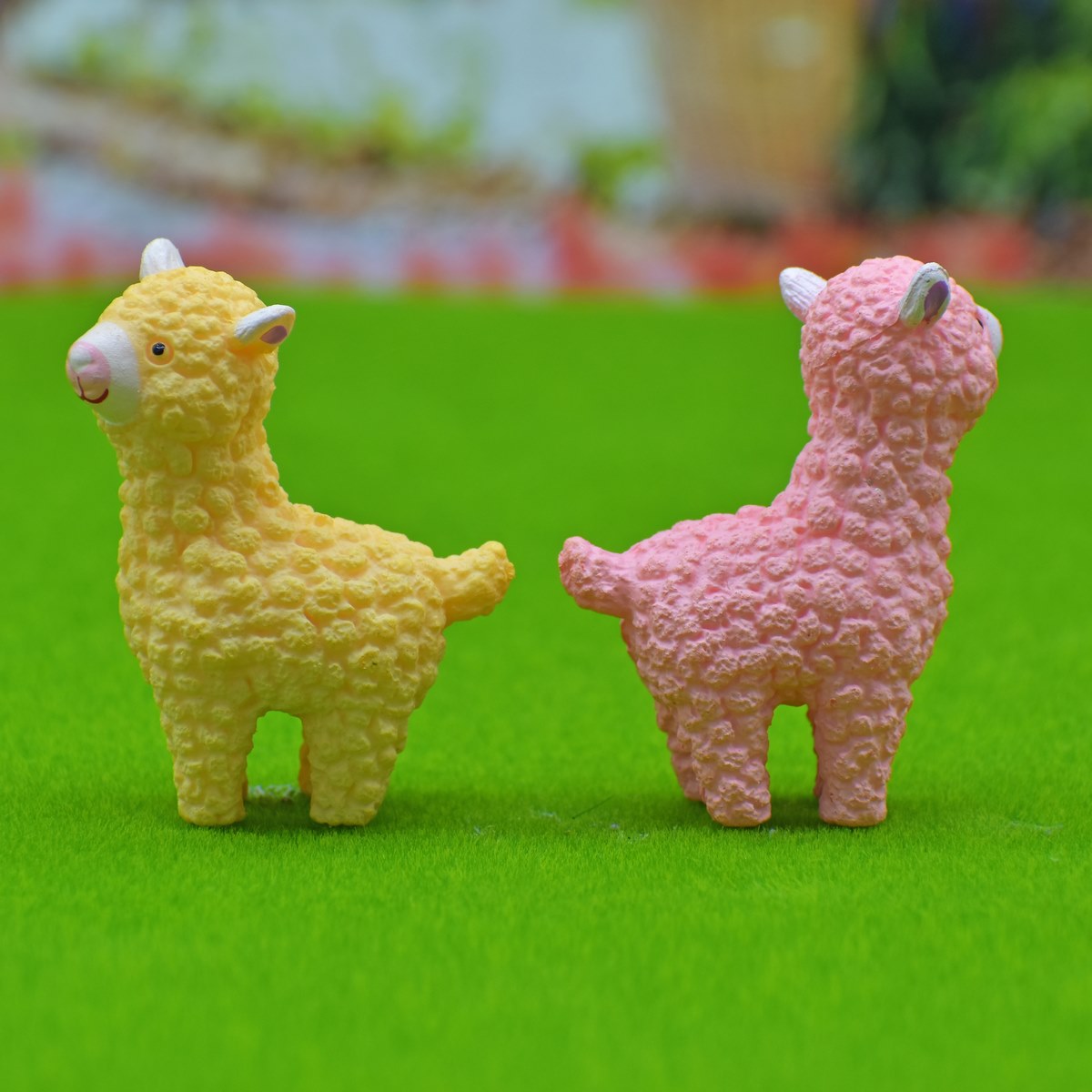 Gift To Love | Miniature Model Alpaca | Color : Pink And Yellow | Pcs : 2 Pcs | Code : C0099-A