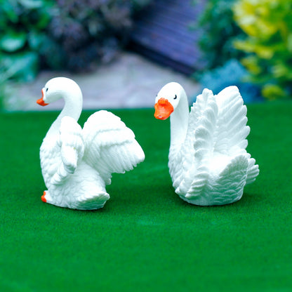 Gift To Love | Miniature Model Swans | Color : Mix Colour | Pcs : 2 Pcs | Code : C0213-5-1