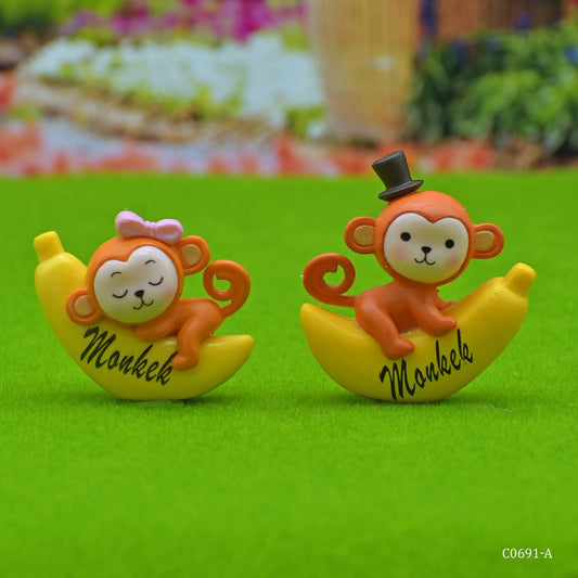 Gift To Love | Miniature Model Monkey With Banana | Pcs : 2 Pcs | Code : C0691-A