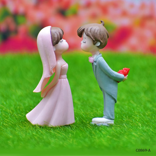 Gift To Love | Miniature Model Couple Purpose Set | Pcs : 2 Pcs | Code : C0869-A