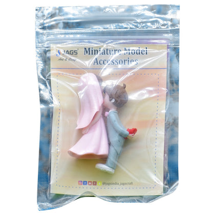 Gift To Love | Miniature Model Couple Purpose Set | Pcs : 2 Pcs | Code : C0869-A