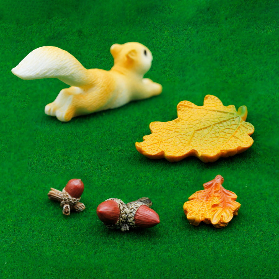 Gift To Love | Miniature Model Squirrel | Pcs : 5 Pcs | Code : C1095