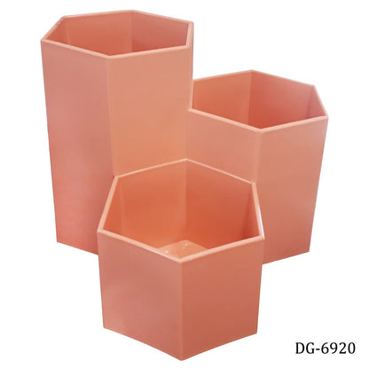 Gift To Love | Plastic Pen Stand | Code : DG-6920