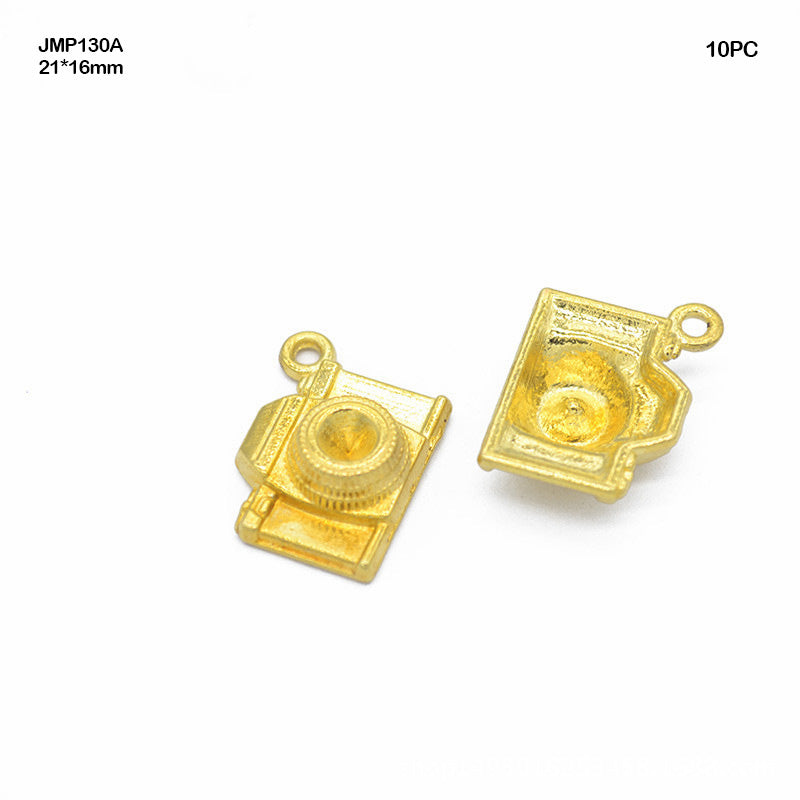 Gift To Love | Camera Pendant | Color : Gold | Size : 21 Mm X 16 Mm | Pcs : 10 Pcs | Code : JMP130A