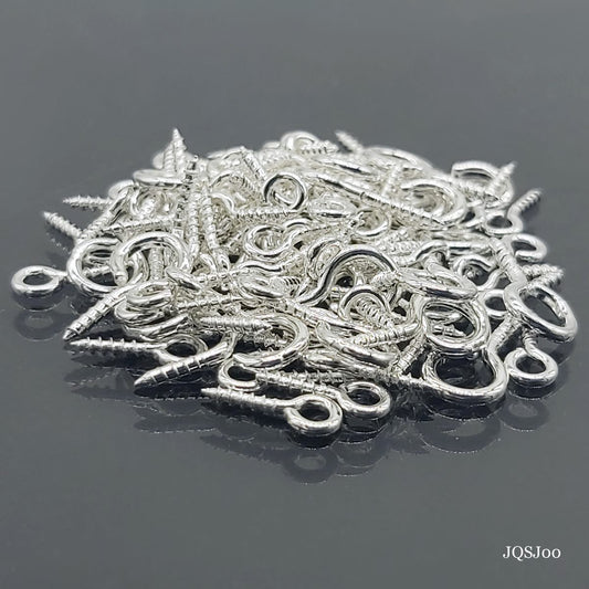 Gift To Love | Jewellery Q-Hooks | Color : Silver | Size : 10 Gm | Code : JQSJ00