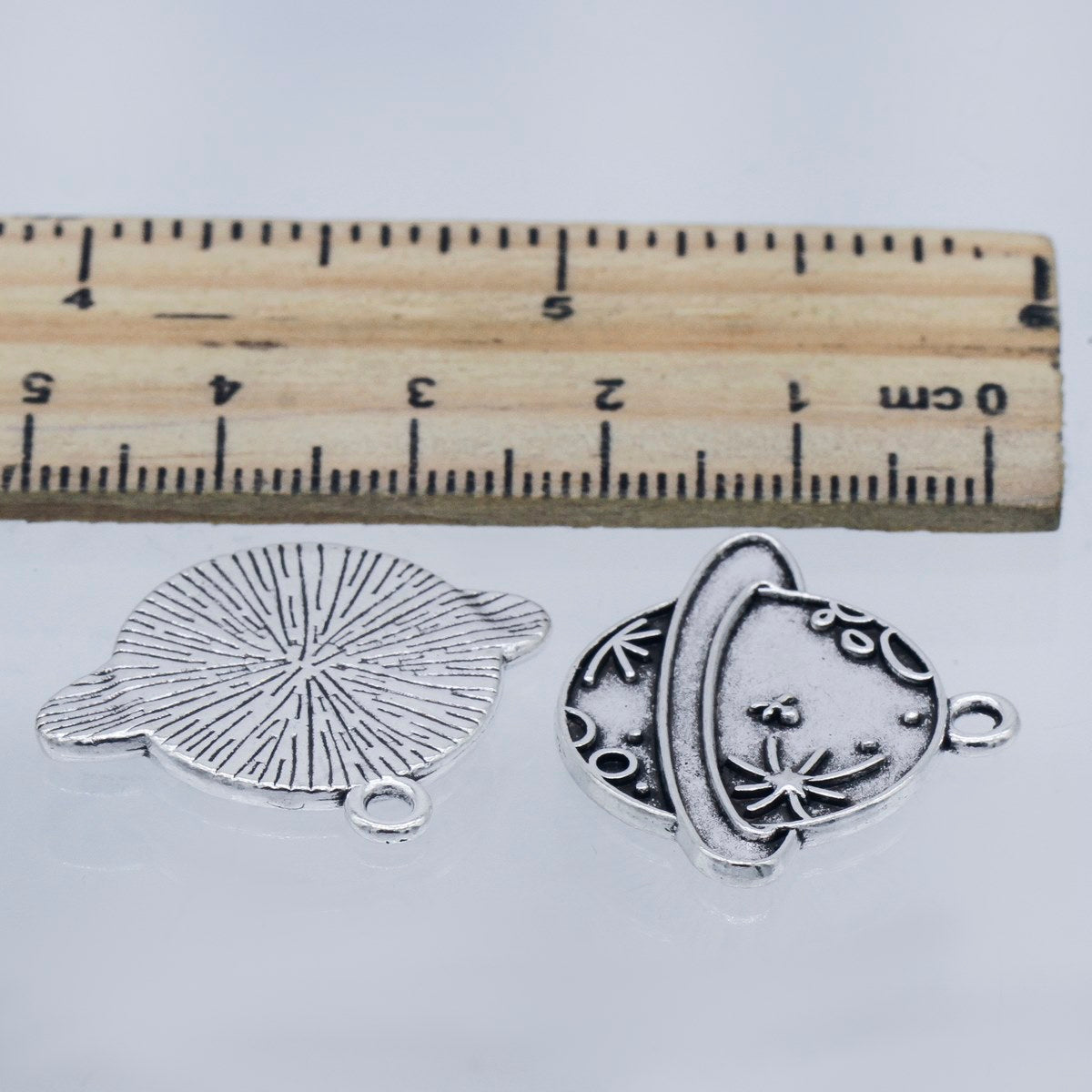 Gift To Love | Metal Craft Fitting Space Moon | Pcs : 2 Pcs | Code : MC-1779