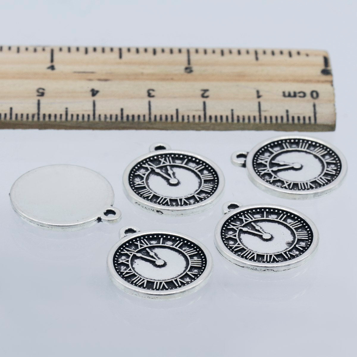 Gift To Love | Metal Craft Fitting Roman Clock | Pcs : 5 Pcs | Code : MC-2936
