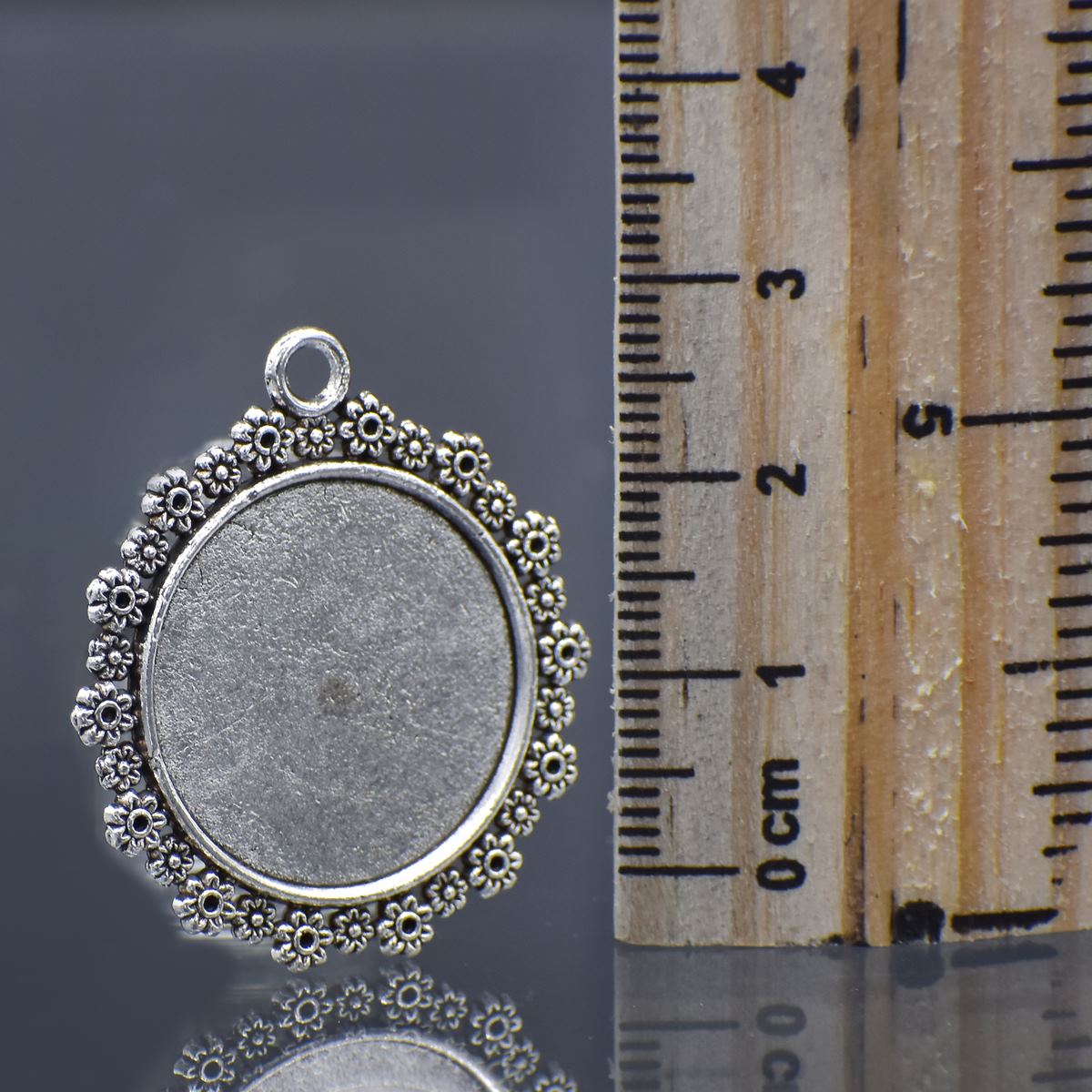 Gift To Love | Metal Craft Fitting Round | Pcs : 2 Pcs | Code : MC-5353