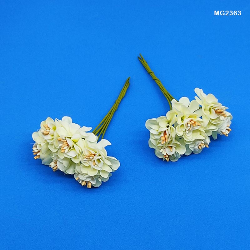 Gift To Love | Cloth Flower | Color : White | Pcs : 72 Pcs | Code : MG2363