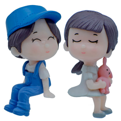 Gift To Love | Miniature Model Sitting Couple | Code : MMA22