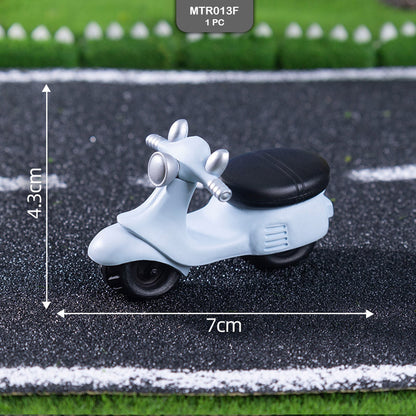 Gift To Love | Miniature Model Scooter | Color : Light Blue | Code : MTR013F