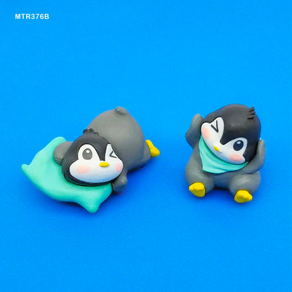 Gift To Love | Miniature Model Penguin | Pcs : 2 Pcs | Code : MTR376B