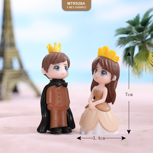 Gift To Love | Miniature Model Couple | Pcs : 1 Set | Code : MTRC528A