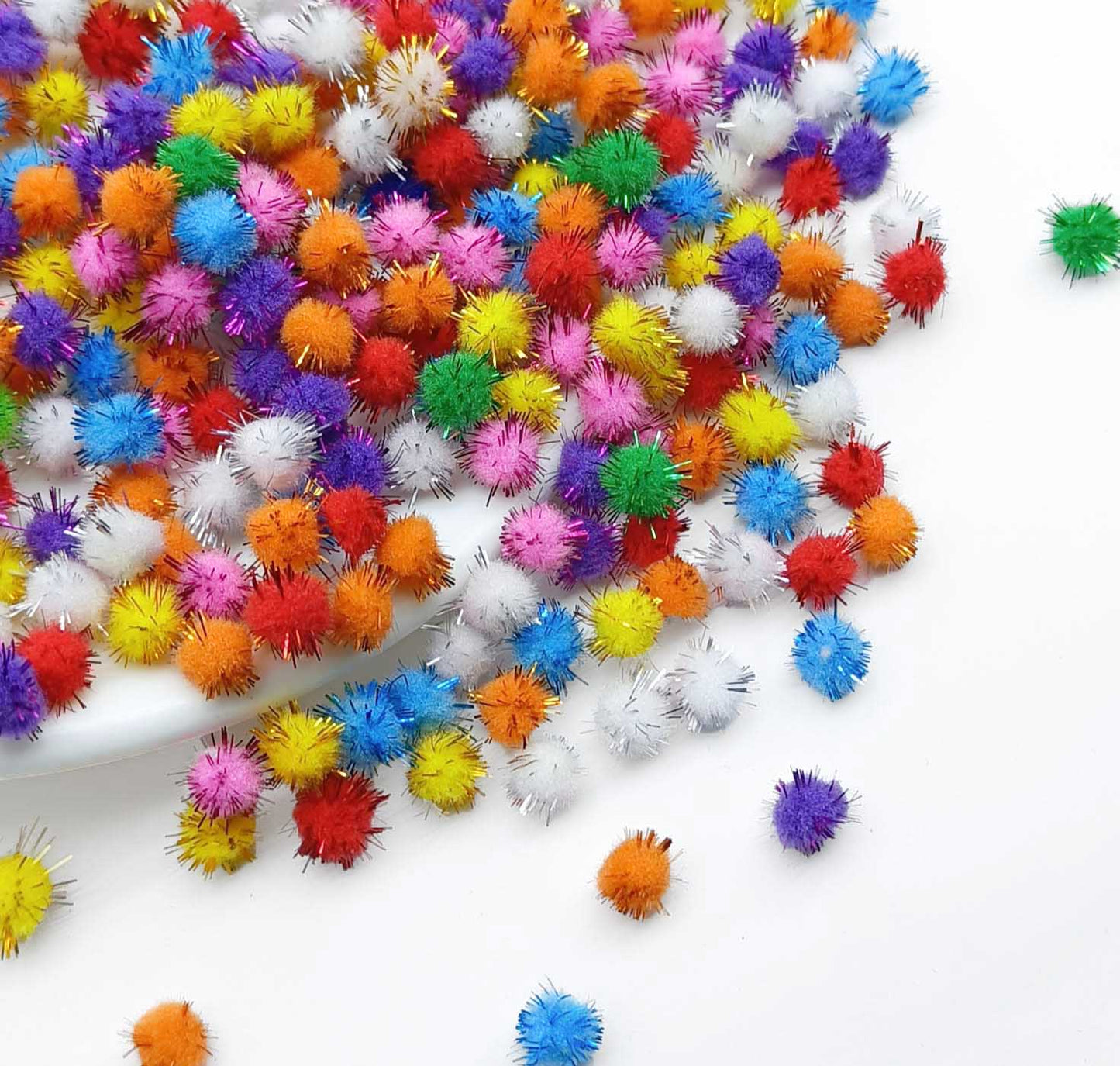Gift To Love | Pompom Glitter | Size : 1Cm Small | Pcs : 1000 Pcs | Code : P4