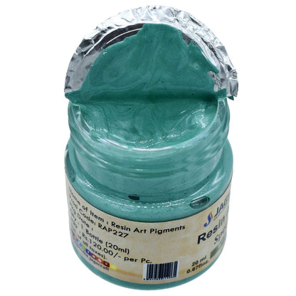Gift To Love | Resin Art Pigments | Color : Leafy Green | Size : 20 Ml | Code : RAP227