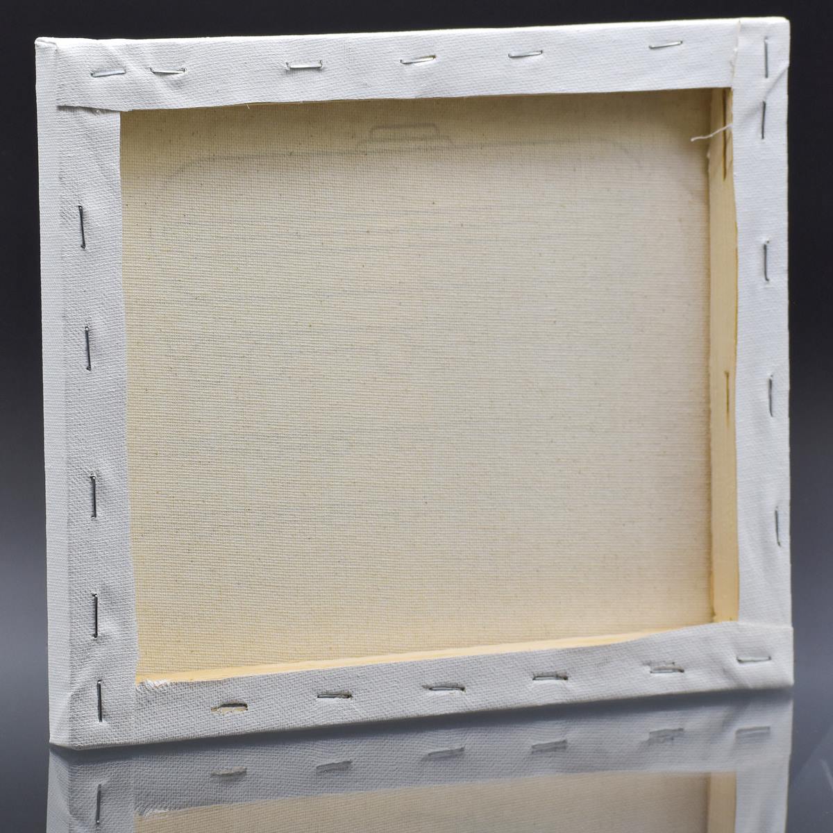 Gift To Love | Stretched Canvas With Print Oil Tank | Size : 8 X 10 Inch | Code : SCW810-4