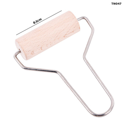 Gift To Love | Paint Printing Roller Wood | Size : 8.5 Cm | Code : TN047