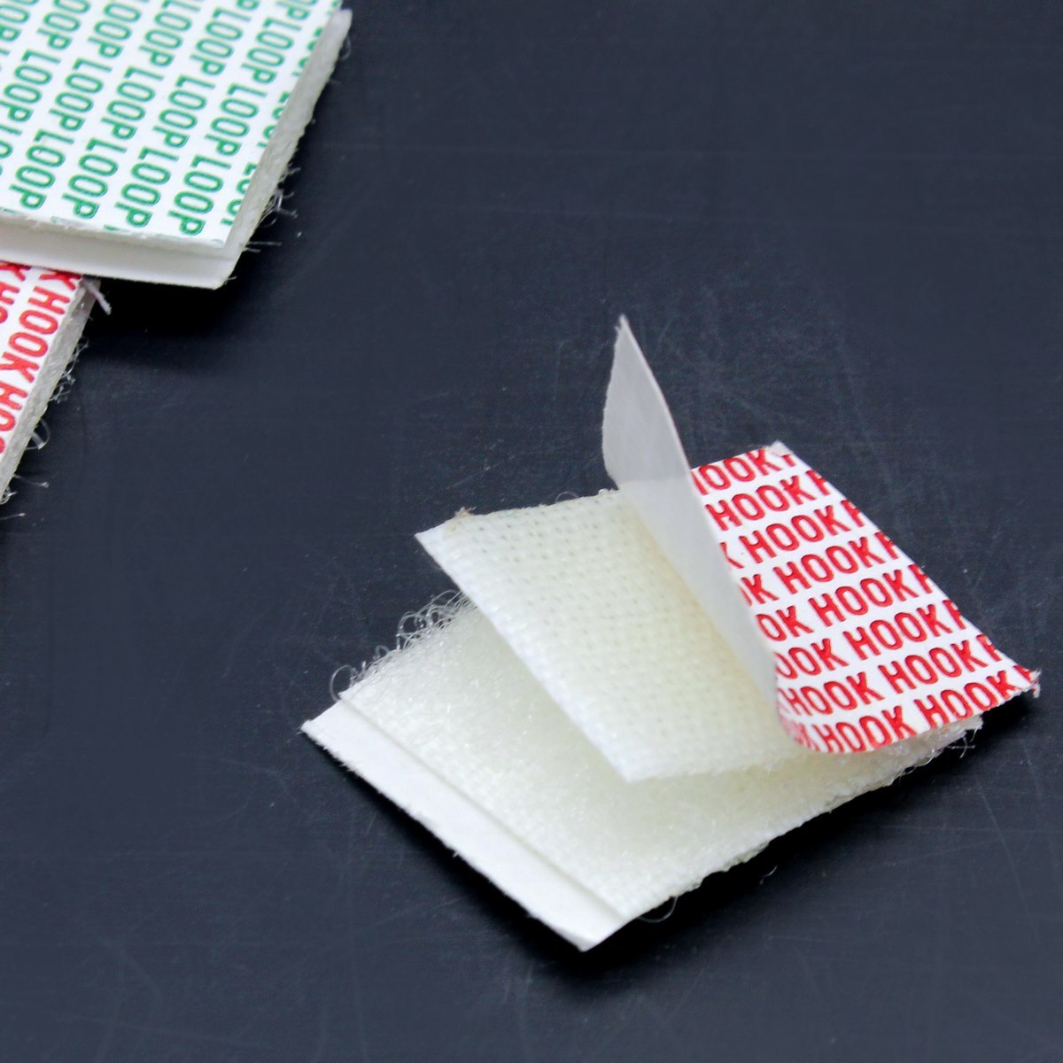 Gift To Love | Velcro Square | Color : Mixed Colors | Size : 20 X 20 Mm | Pcs : 24 Pcs | Code : VS20MM