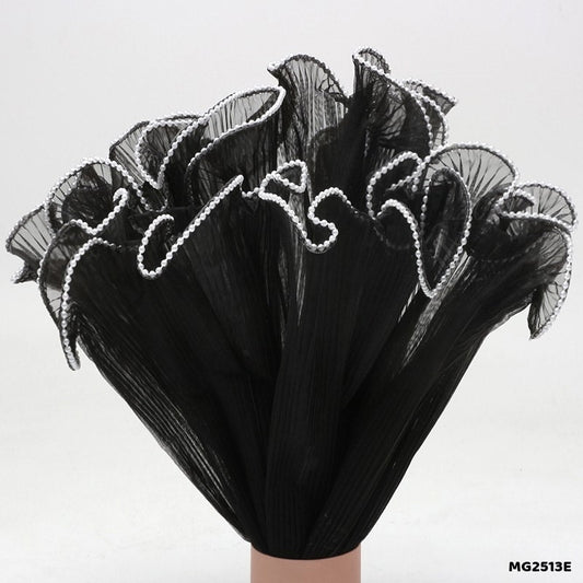 Gift To Love | Wrapping Paper Net Wrinkled With White Ball Chain | Color : Black | Code : MG2513E