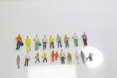Gift To Love | Miniature Model Figure Humans 100 Pcs | Code : XCR-1.100